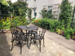 Kings Cottage, Nairn - a charming place to stay